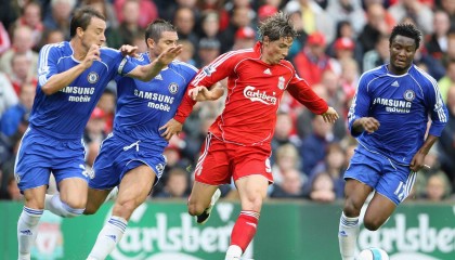 开云体育全站-冬奥足球“控雪派”？瑞士打出冰上巴萨风格，瑞士冰雪运动